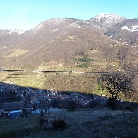 Διαμέρισμα Colli San Fermo Casa Nel Borgo Adrara San Rocco