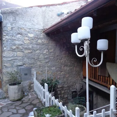 Colli San Fermo Casa Nel Borgo Διαμέρισμα *